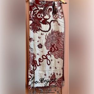 New Long beautiful soft scarf